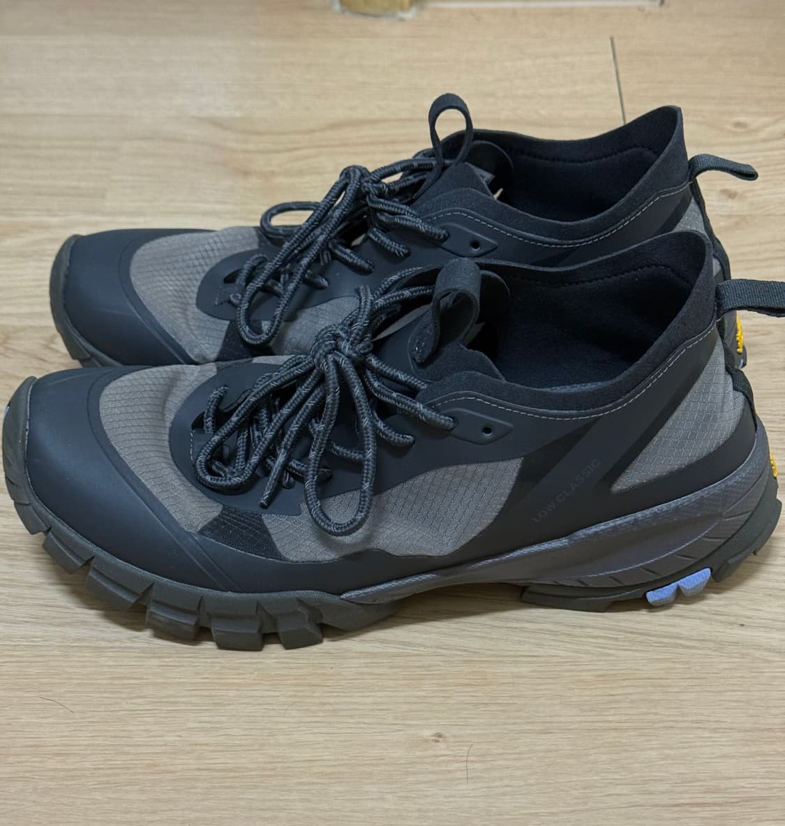 로우클래식 비브람 스니커즈 250 차콜 상품이미지7