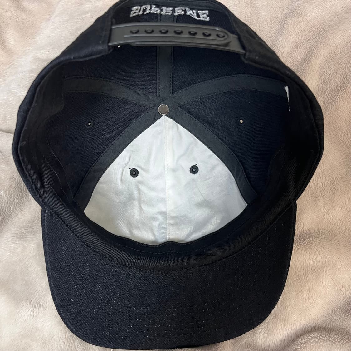 슈프림 6패널 스크립트 볼캡 24ss 상품이미지8