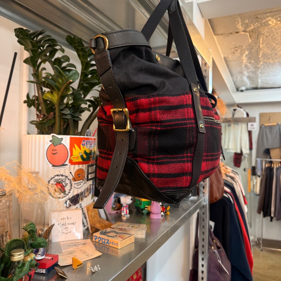 마스터피스 일본생산 레더 / 타탄체크 디테일 빅 숄더백 상품이미지2