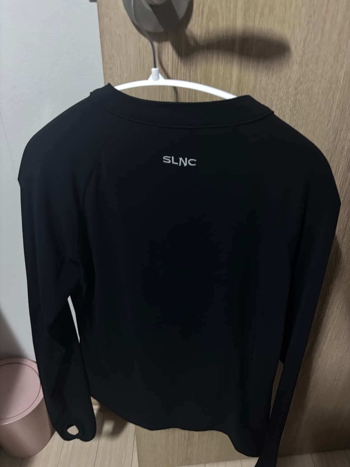 인사일런스 집업 상품이미지2