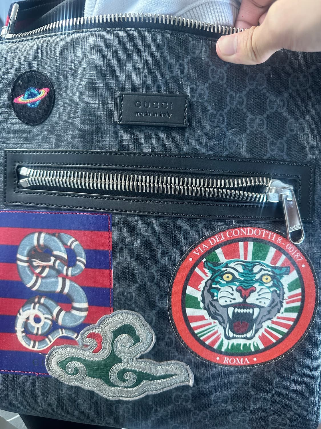 구찌 쿠리에 크로스백 상품이미지1