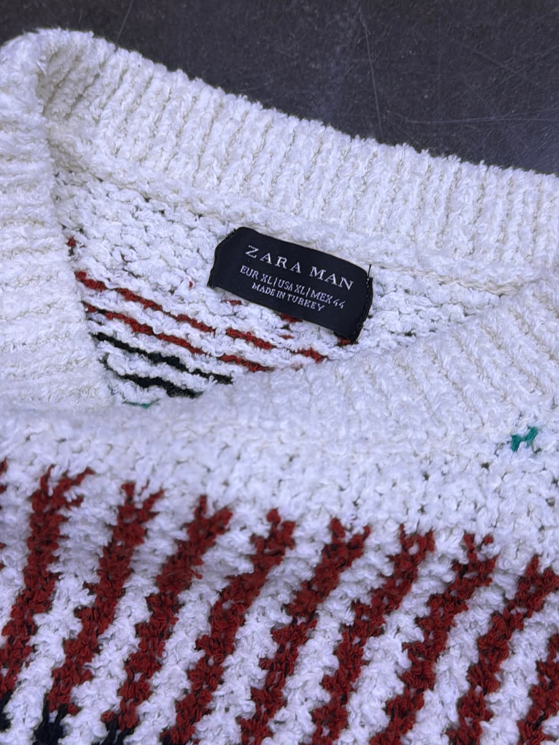 자라 빅 실루엣 스트라이프 패턴 니트 스웨터 XL 상품이미지6