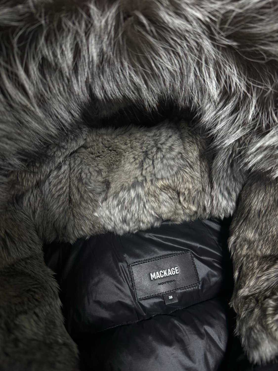 맥케이지 딕슨 패딩 판매합니다 🫶🏻 상품이미지3