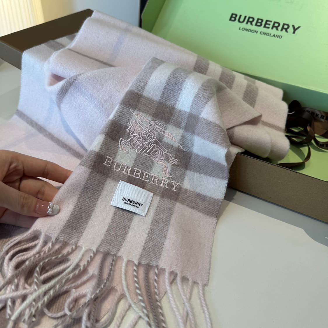 버버리 리버서블 스카프 100% 램스울
 상품이미지4