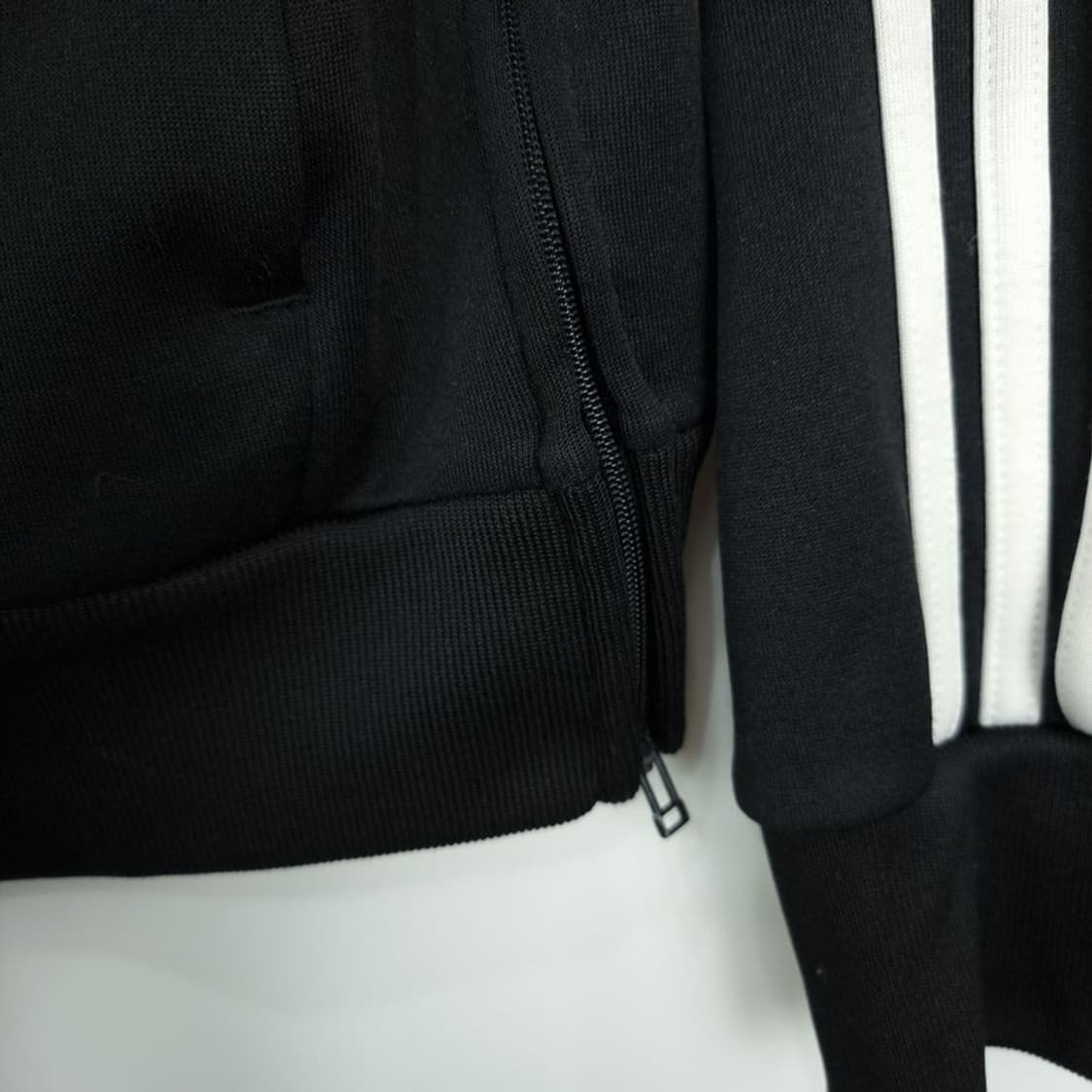 [아디다스] 슈퍼스타 져지 트랙탑 집업 자켓 블랙 M18984 상품이미지8