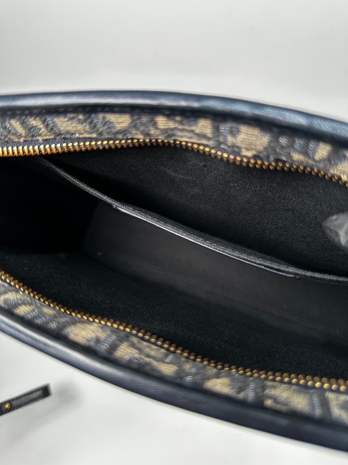 디올 블루 오블리크 자카드 30 몽테인 파우치백 상품이미지8