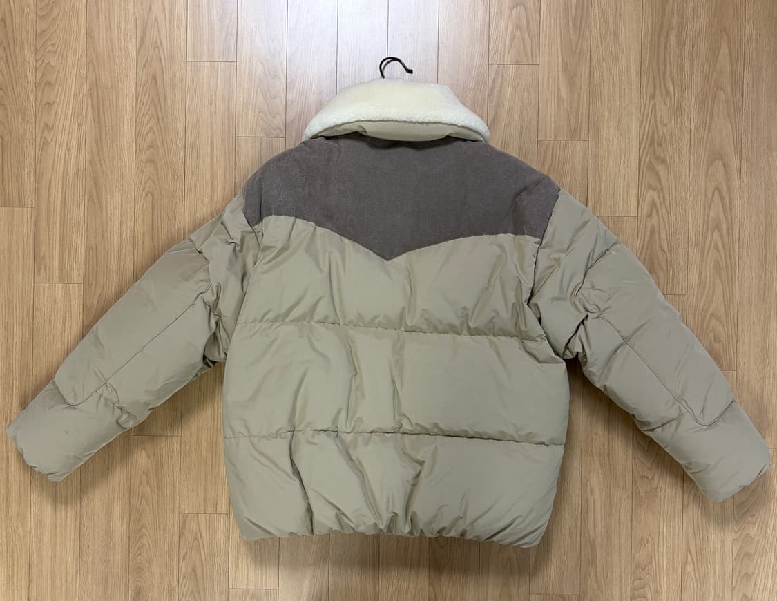 커스텀멜로우 / 록키마운틴 페더베드맛 패딩 / M(100) 상품이미지2