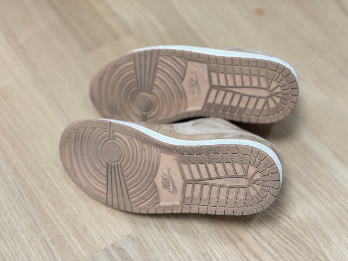 에어조던1 로우 HV4089 270사이즈 상품이미지3