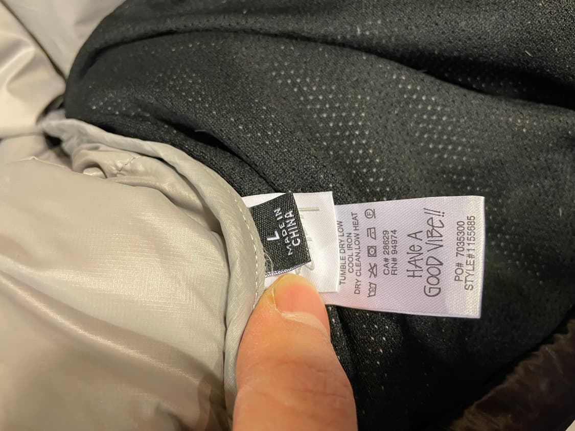 스투시 패딩 상품이미지8