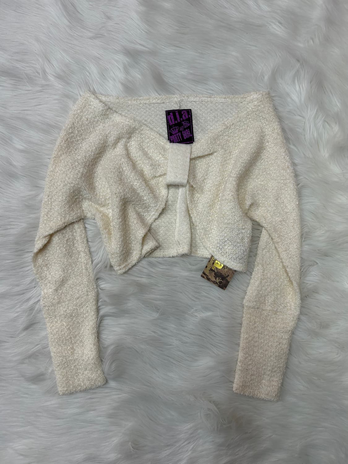 d.i.a detail sweater 다이아 디테일 스웨터 상품이미지1