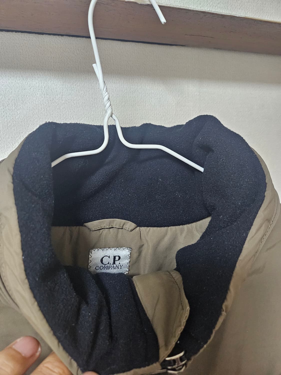 cp컴퍼니패딩 자켓 95사이즈(작은100) 상품이미지5