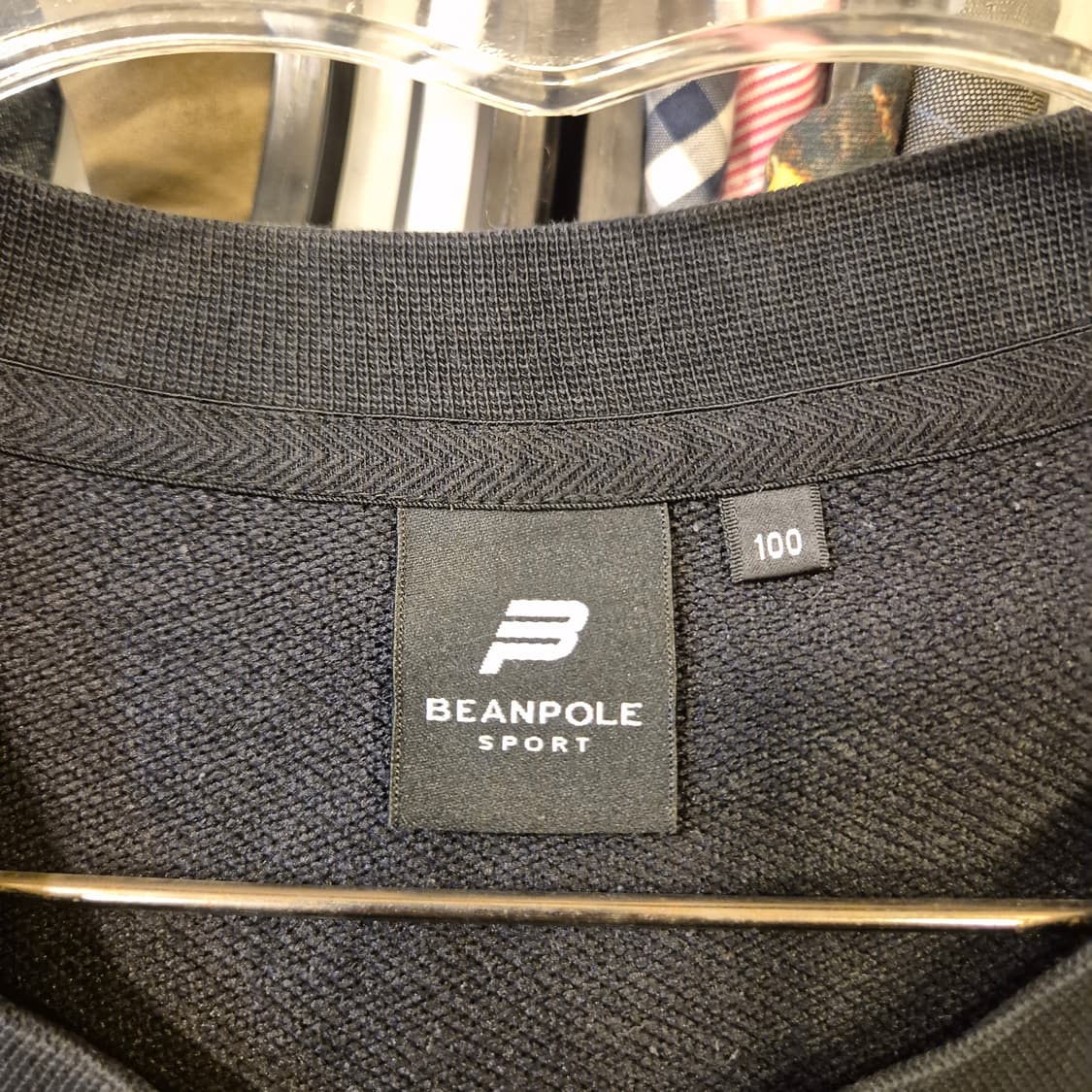 100 빈폴 블랙 맨투맨  상품이미지3