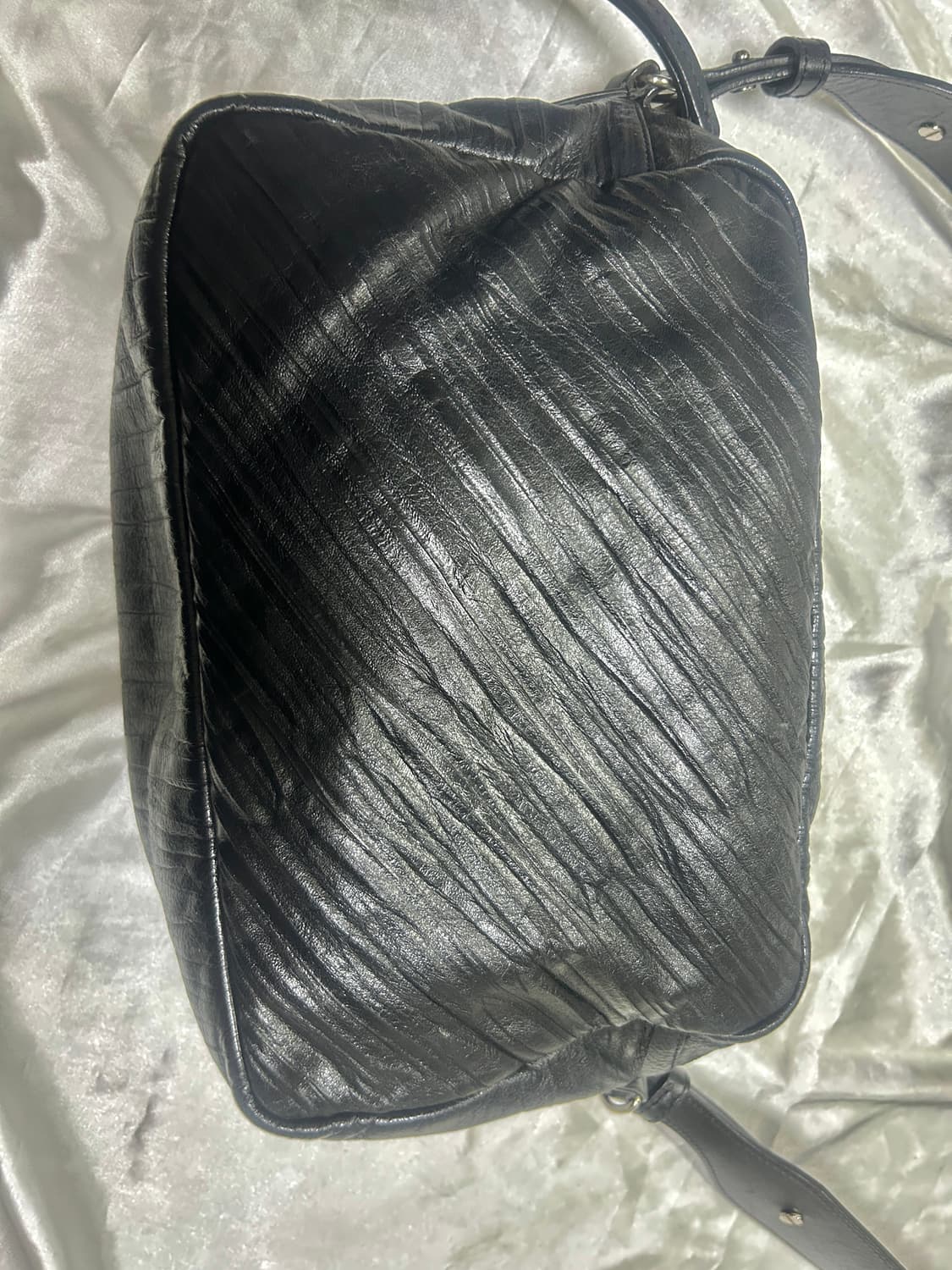 youth 유스 크리즈드 레더 백 상품이미지6