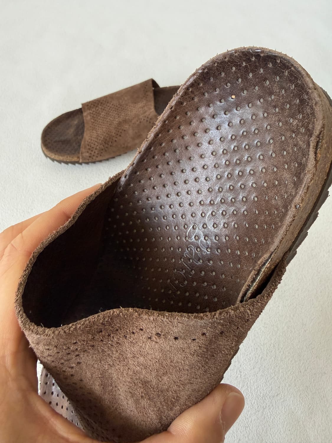 Pre owned 스웨이드&레더 샤크솔 슬리퍼 상품이미지6