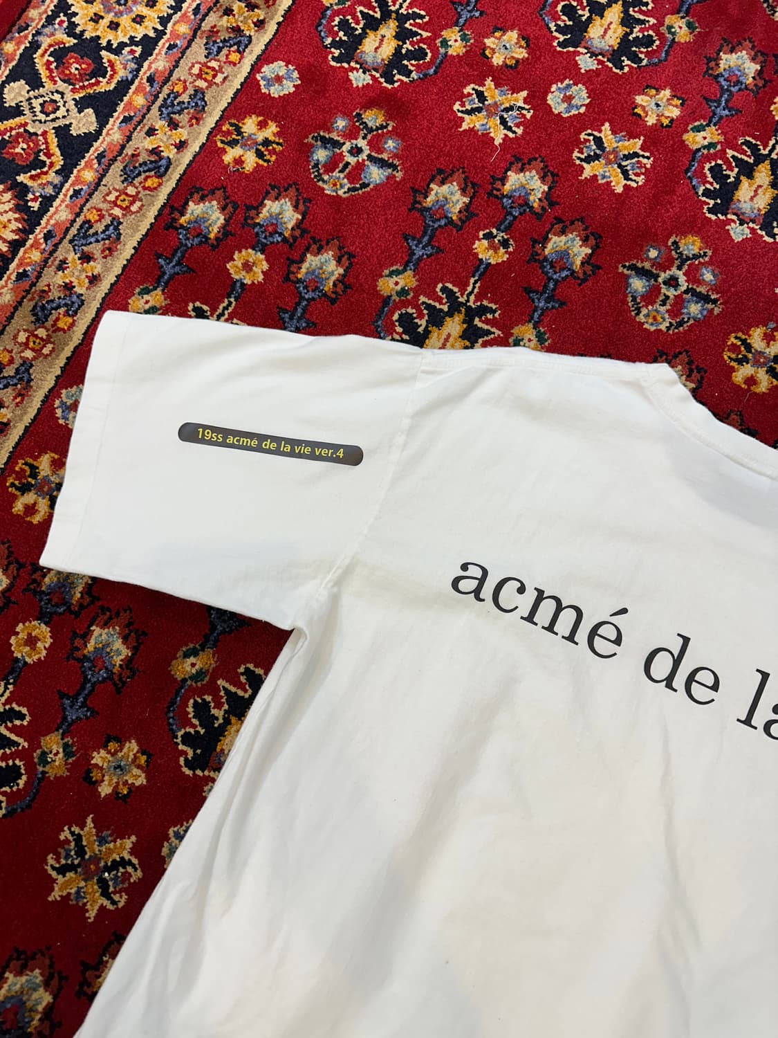 아크메드라비 ADLV 베이비페이스 화이트 도넛 반팔 티셔츠 상품이미지6