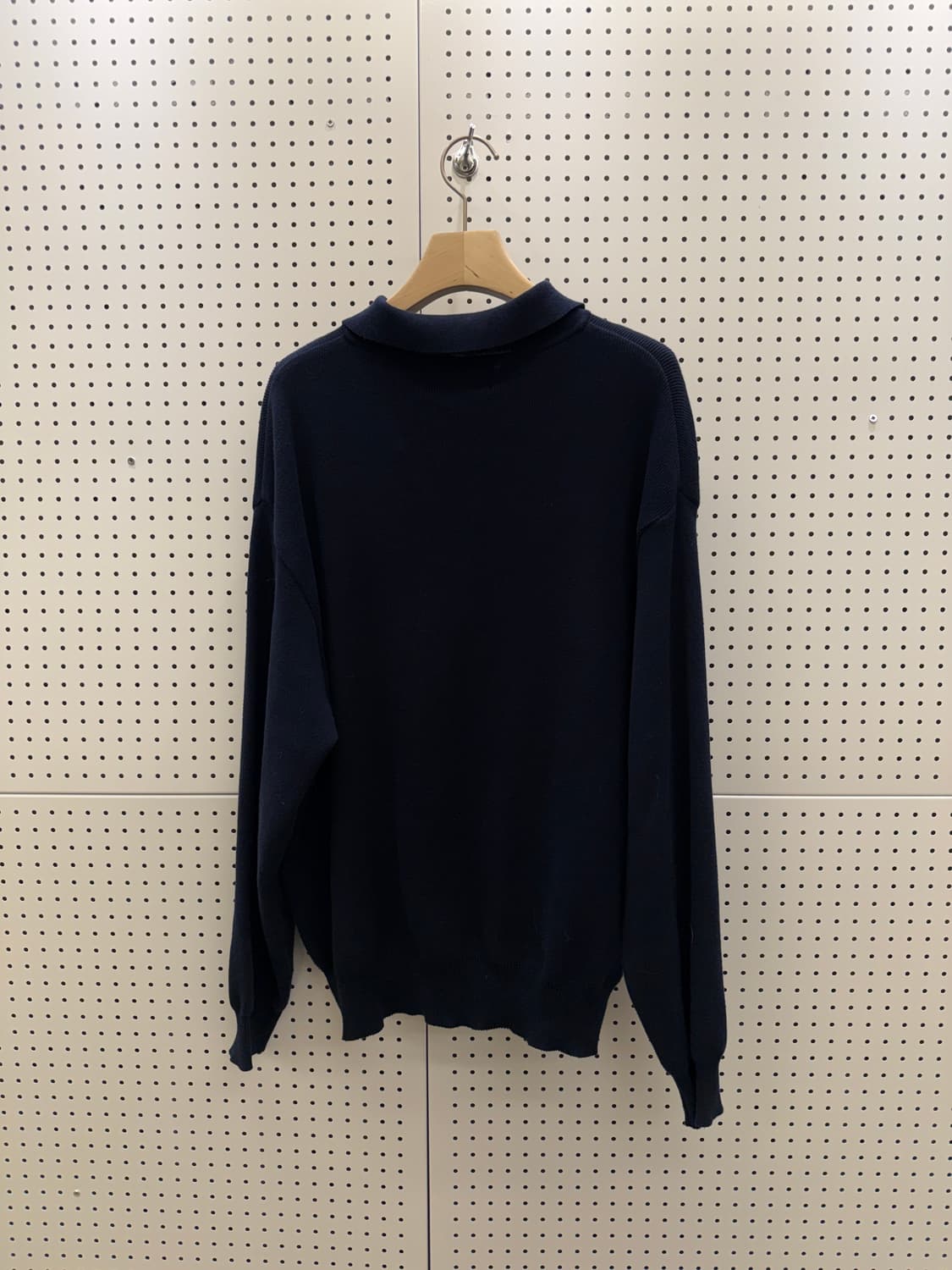 디스이즈네버댓 로고 니트 스웨터 U950 상품이미지3