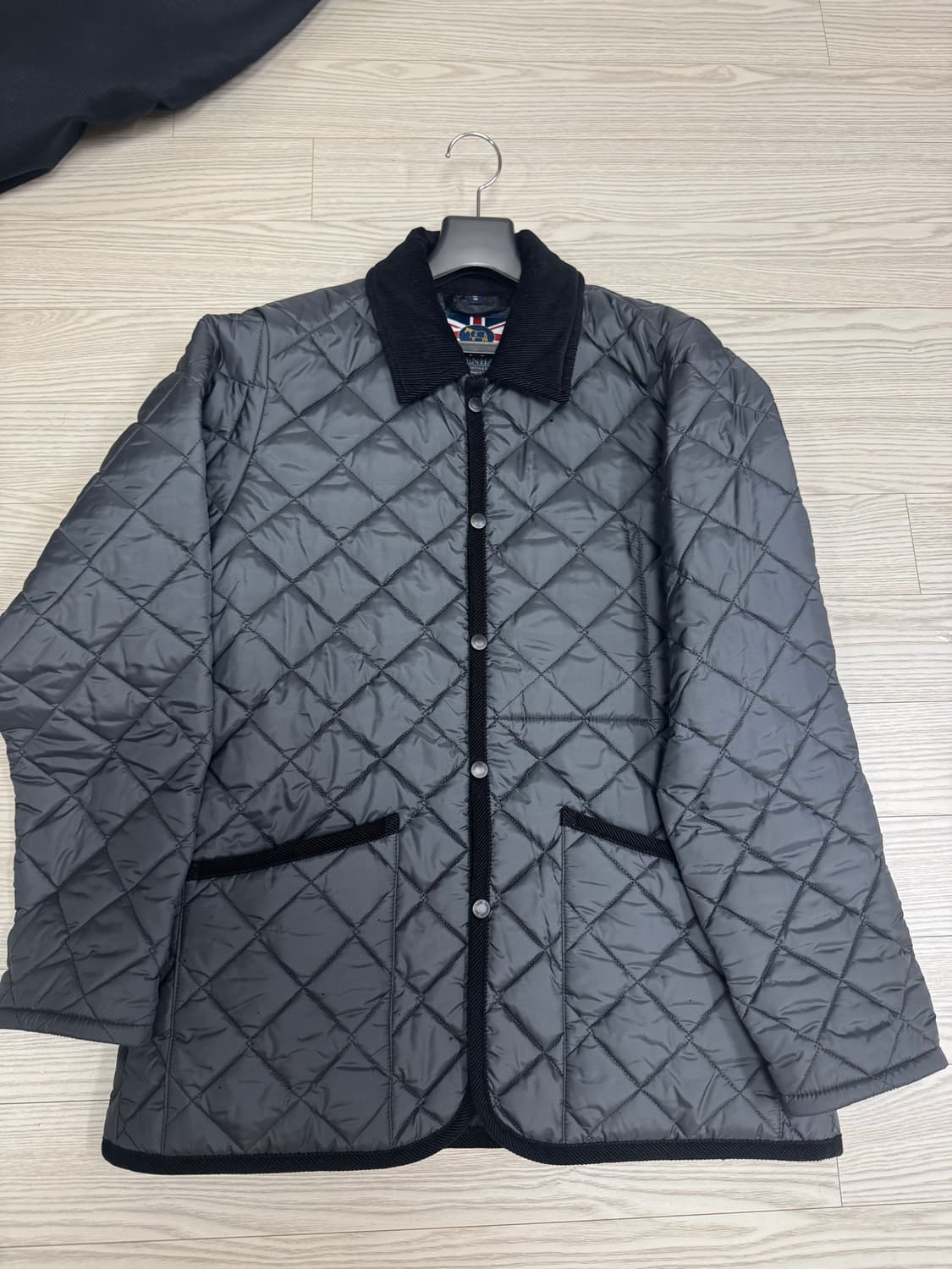 라벤헴퀼팅자켓 사이즈 M 상품이미지2