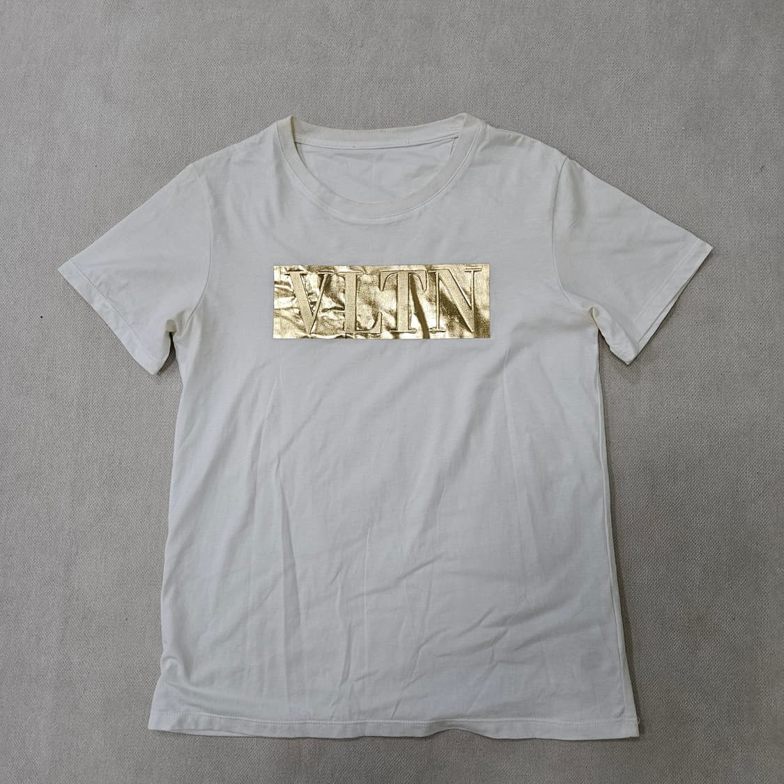 실측확인 고급 금장로고 반팔티 0317Y 상품이미지1