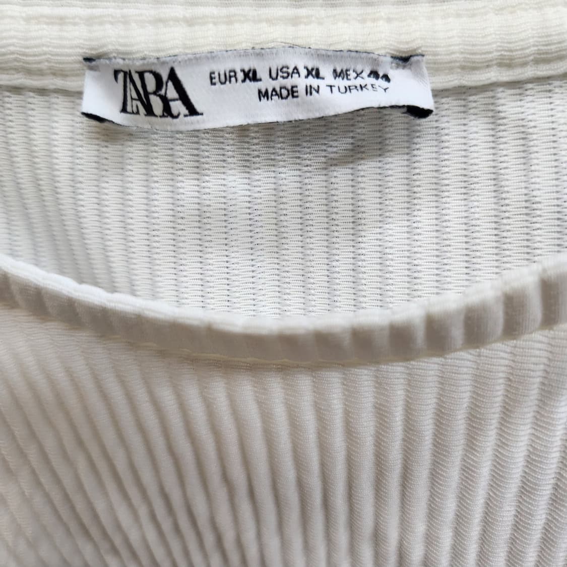 자라 ZARA 플리츠 오버핏 반팔티 XL(XL~2XL) 상품이미지5