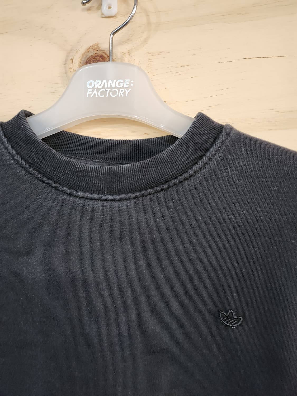 520) 아디다스 adidas 컨템포 크루 기모 맨투맨 상품이미지4