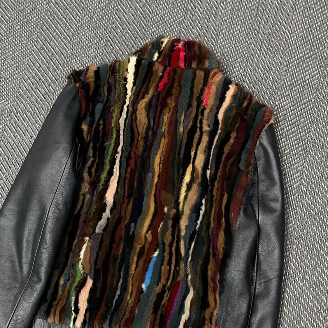 멀티컬러 퍼 디테일 레더자켓  v0195 상품이미지4