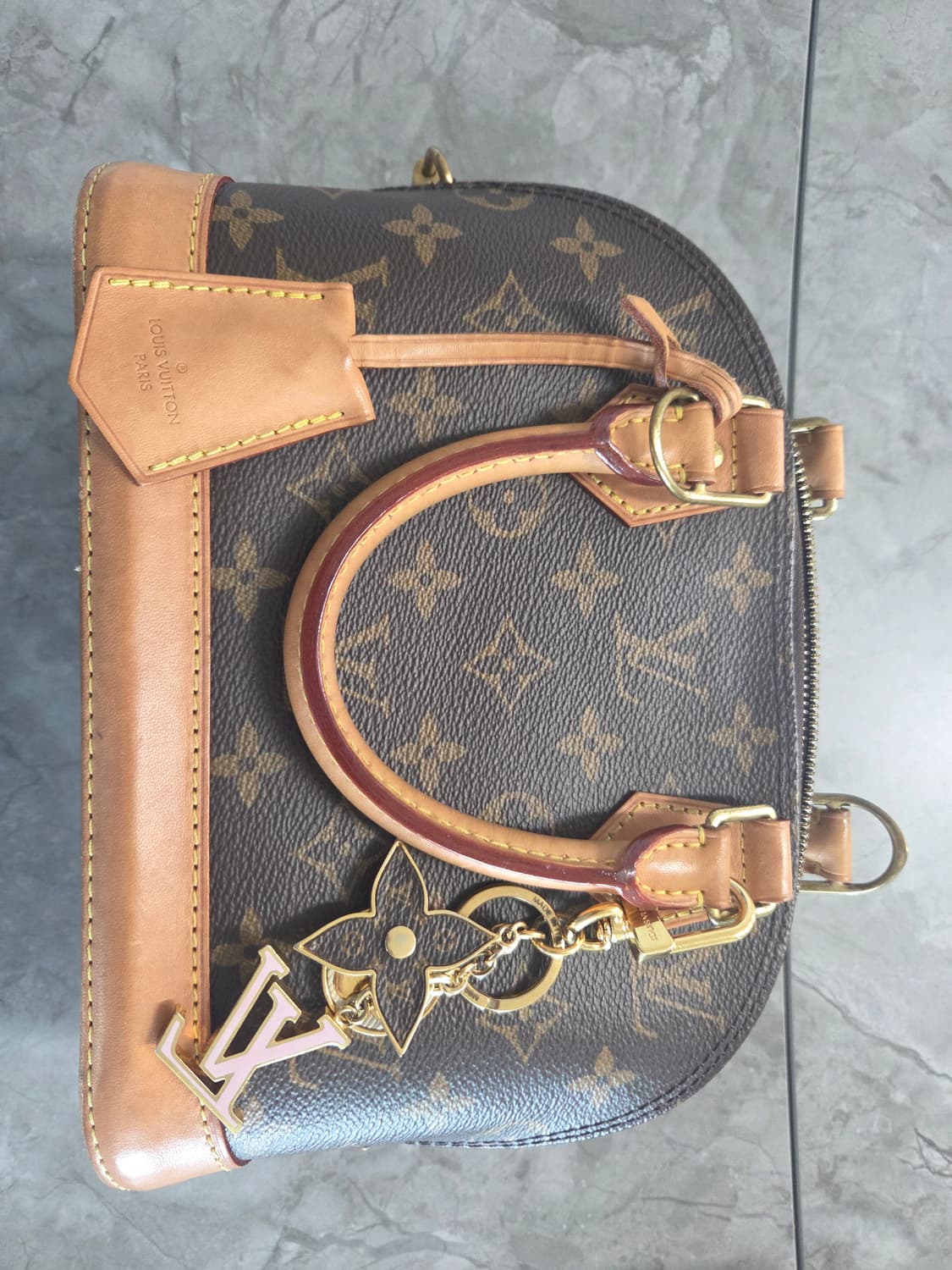 루이비통 알마 BB 모노그램(키링 포함 시 150) 상품이미지3