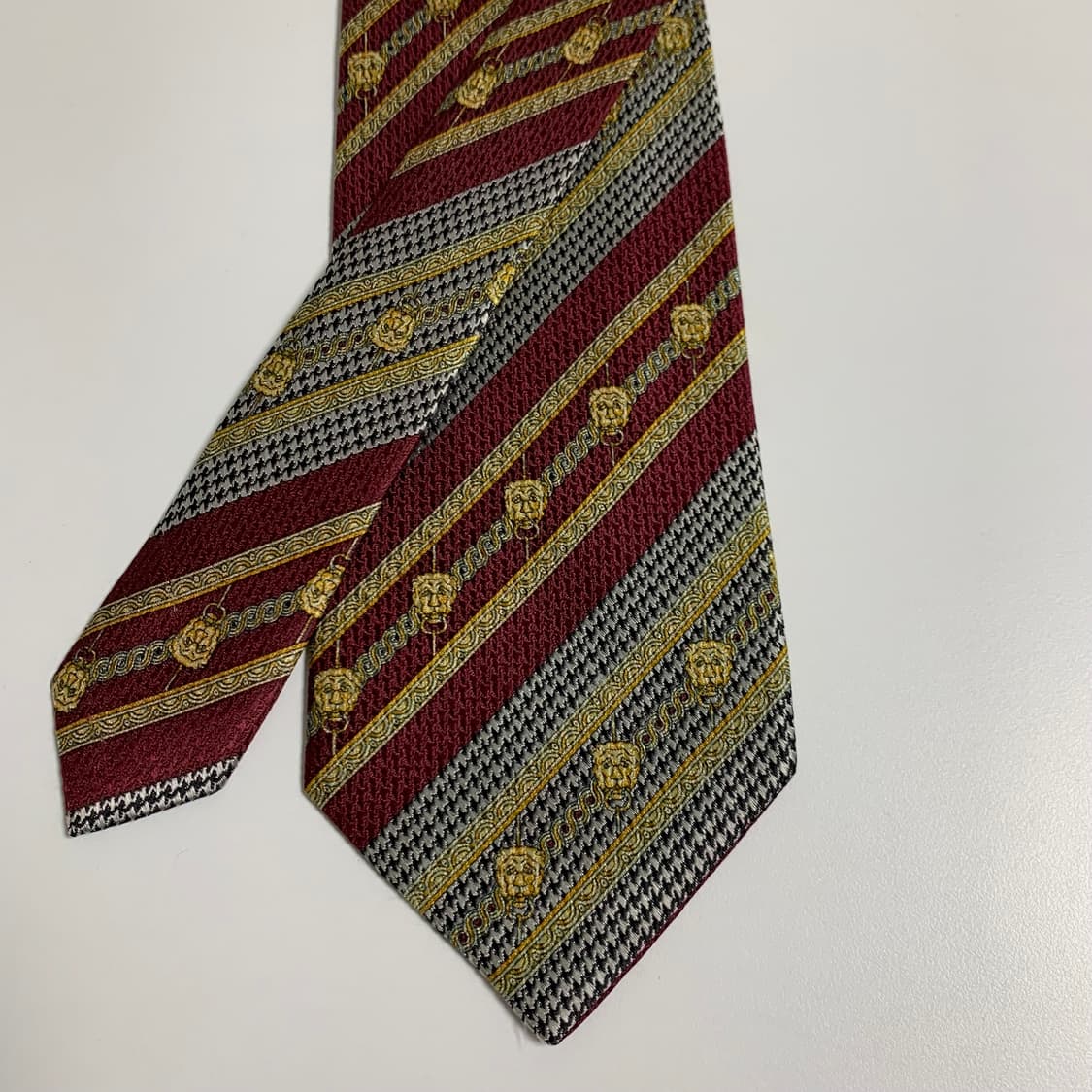 디올(DIOR) 클래식 스트라이프 넥타이 명품 100실크 9cm 상품이미지4