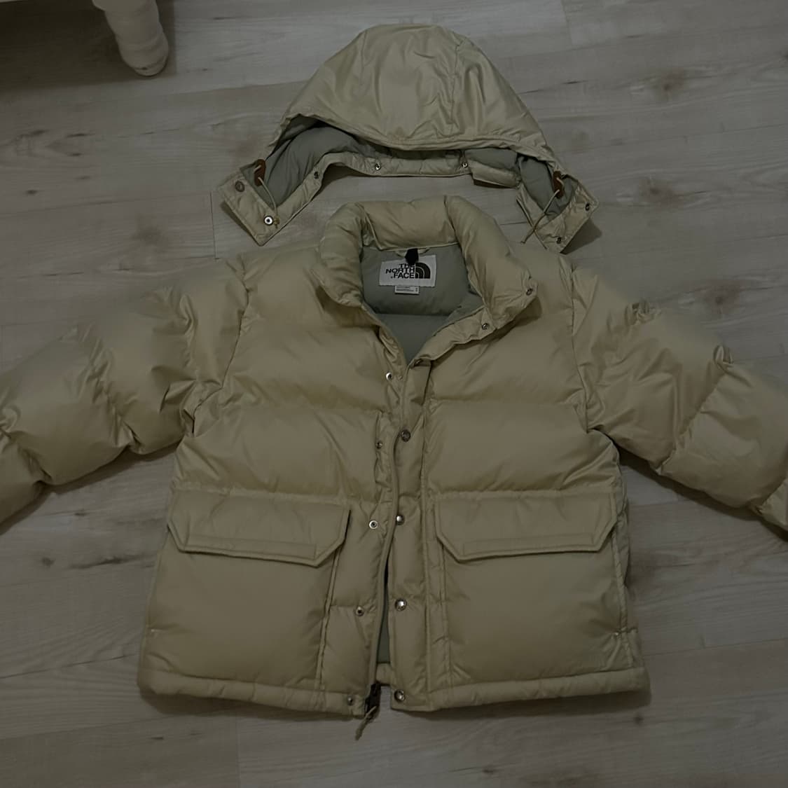 실착1회 완전새상품급 외국판 노스페이스 패딩 상품이미지4