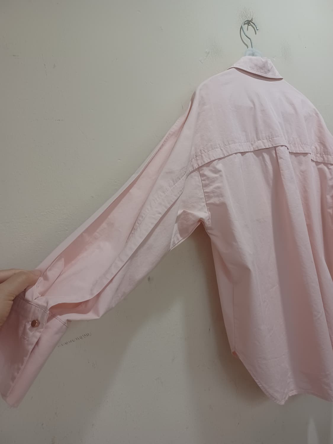 NILBY P 닐바이피 연핑크색 셔츠  상품이미지7