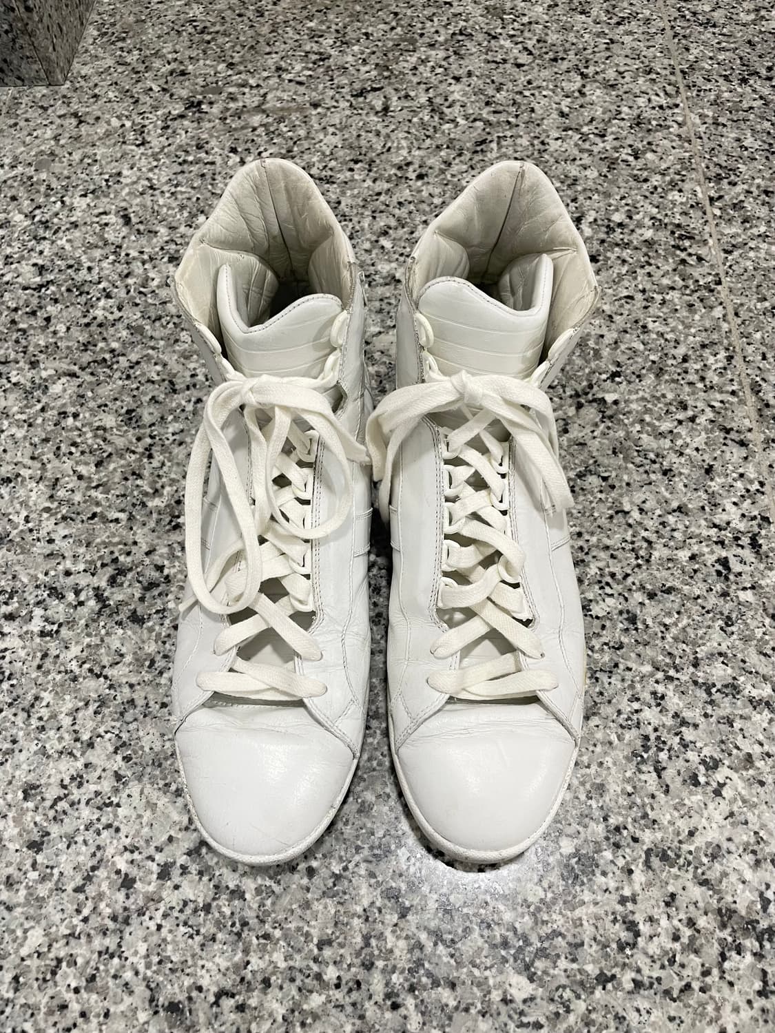 디올옴므 04ss 스트립 스니커즈 하이탑 화이트 상품이미지3