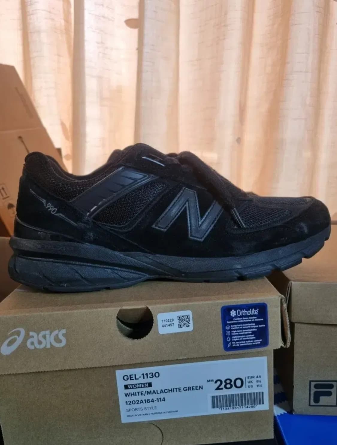 뉴발란스 990 v5 트리플블랙  275 상품이미지2