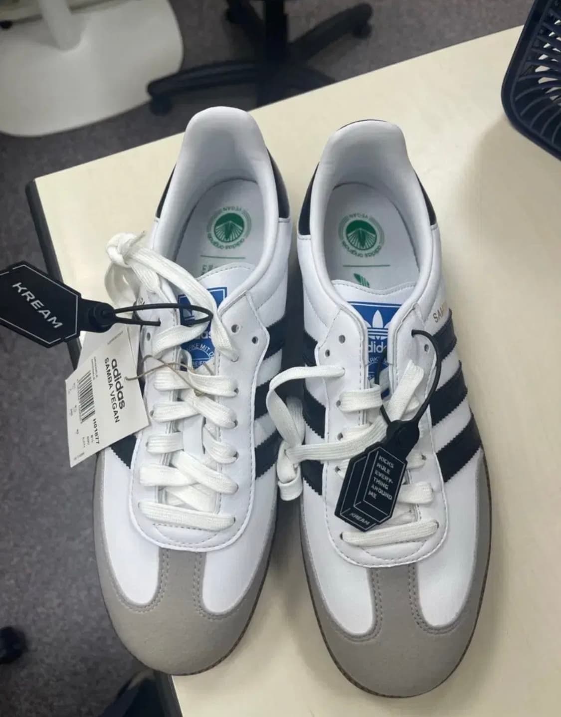 아디다스 삼바 비건 250 상품이미지1