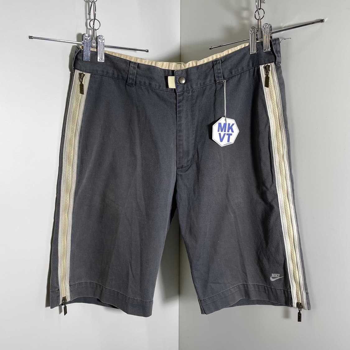 나이키 00’s 로고 프린트 사이드 지퍼 하프 팬츠 상품이미지1