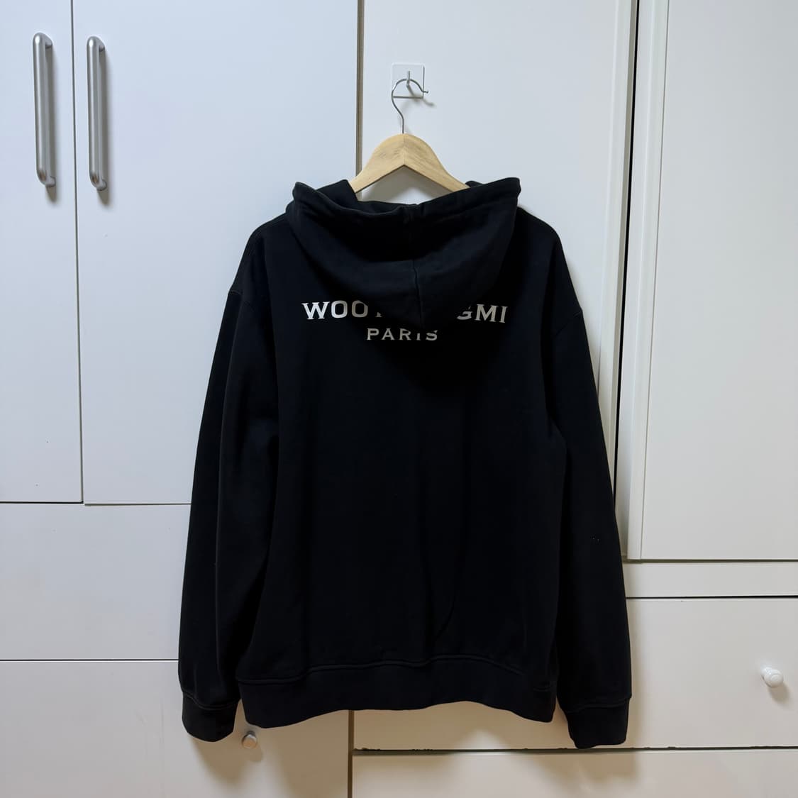 A / 54 (105-110) 우영미 백로고 후드집업 블랙 상품이미지1