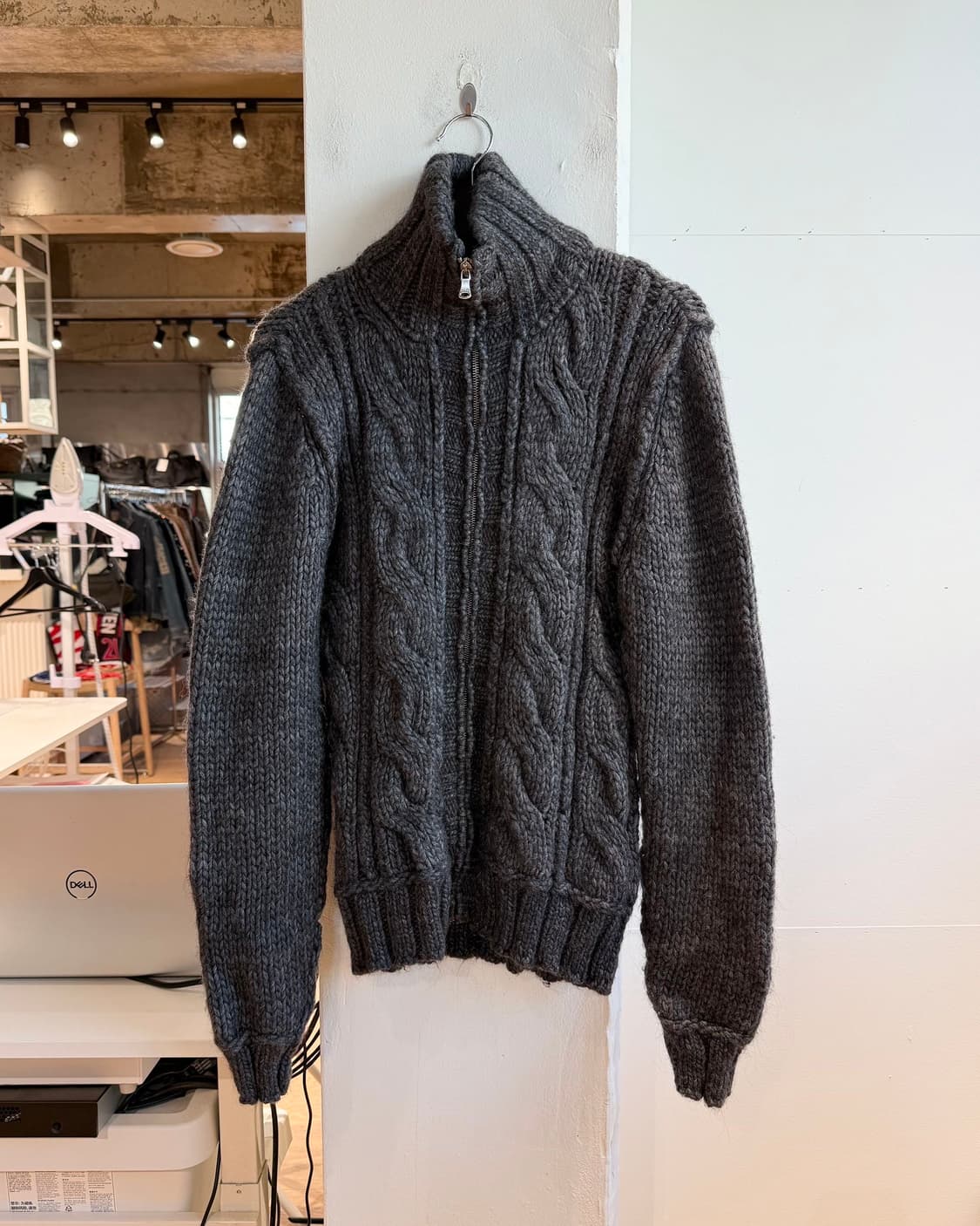 돌체앤가바나 차콜 알파카울 집업 니트  상품이미지2