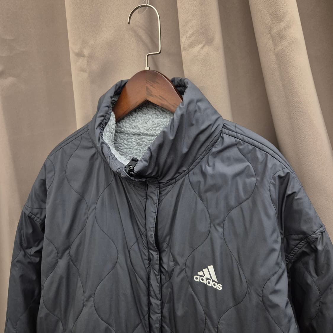 아디다스 쉐르파 양면 플리스 자켓 L 상품이미지4