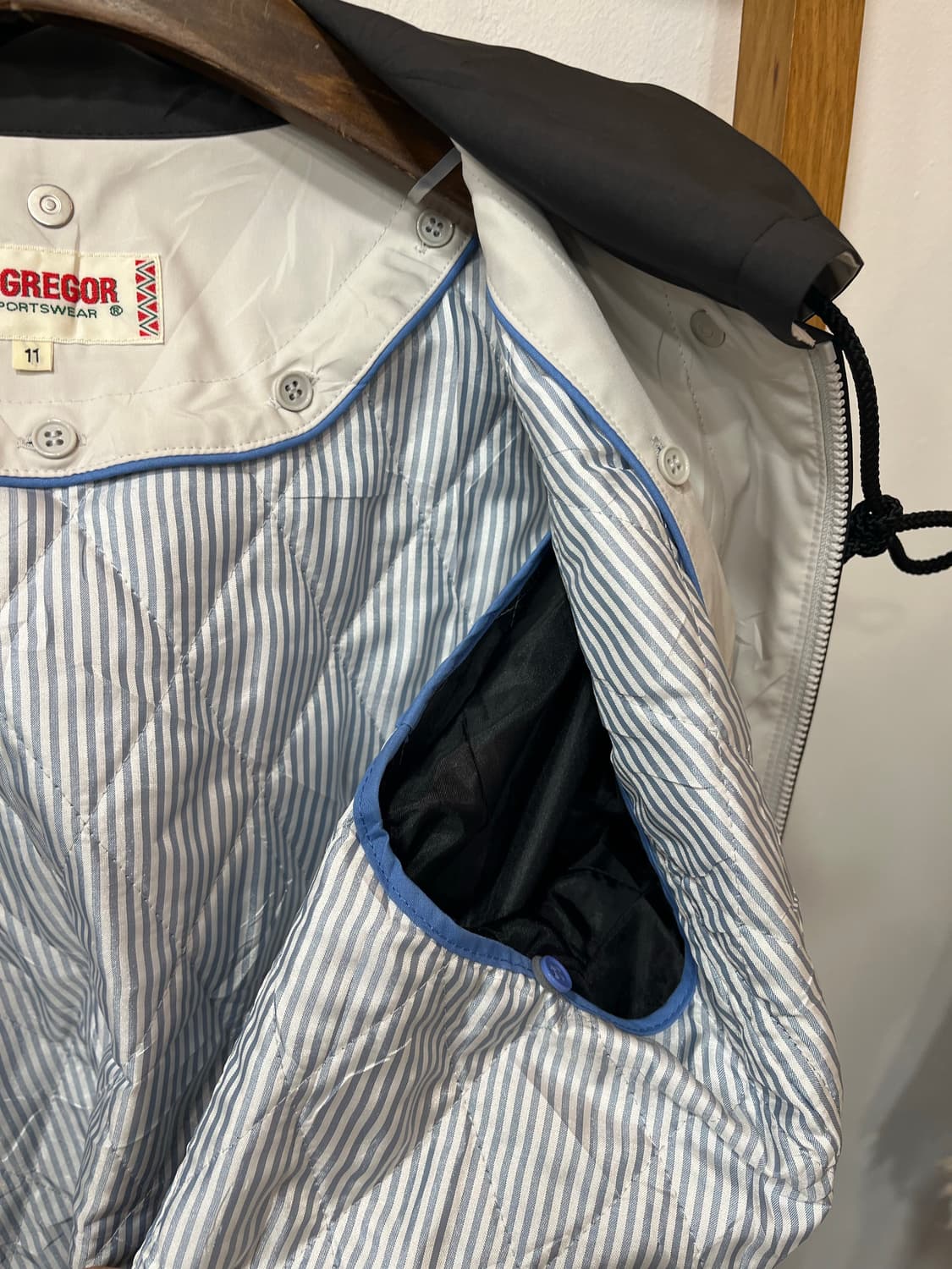 맥그리거 블랙 바람막이 후드자켓 상품이미지6