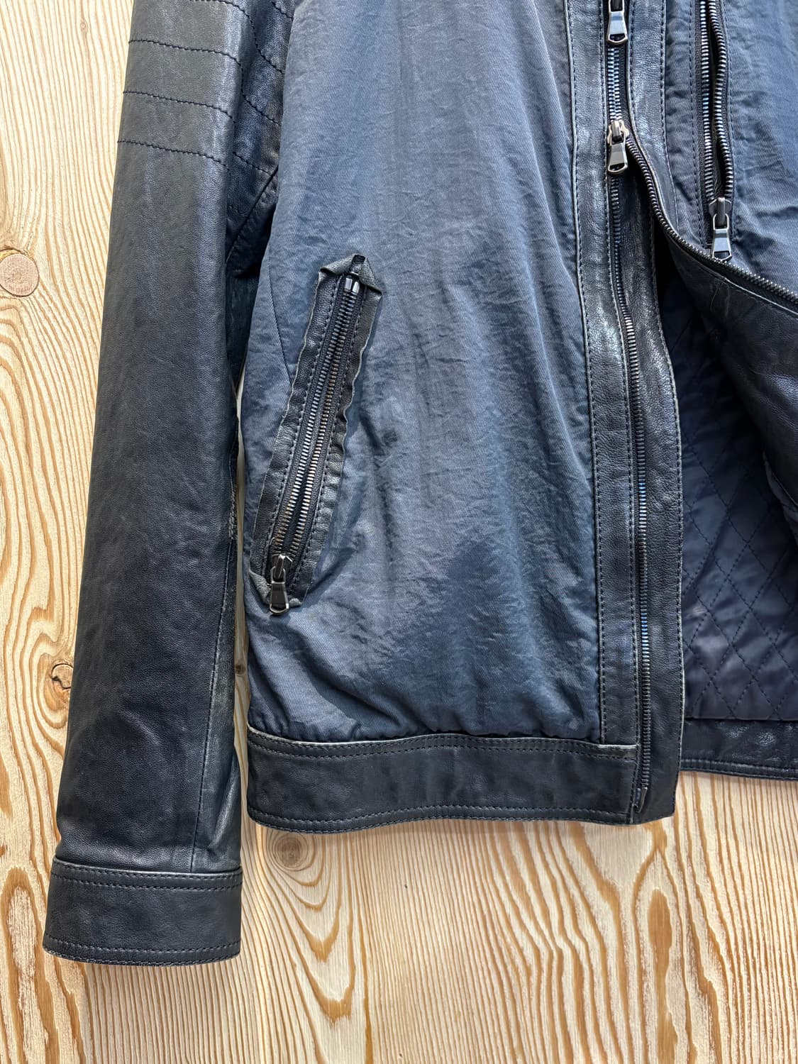 솔리드옴므 하이브리드 레더자켓 상품이미지5