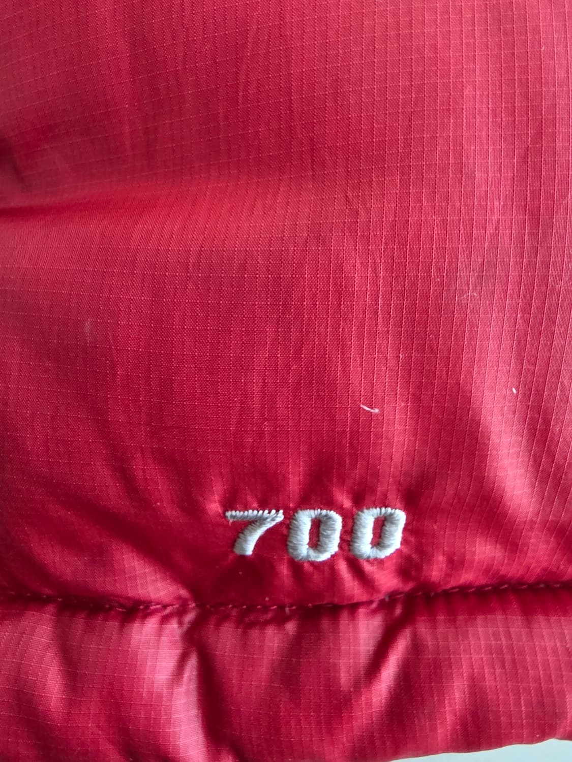 노스페이스 700 눕시 패딩 베스트입니다. 상품이미지3