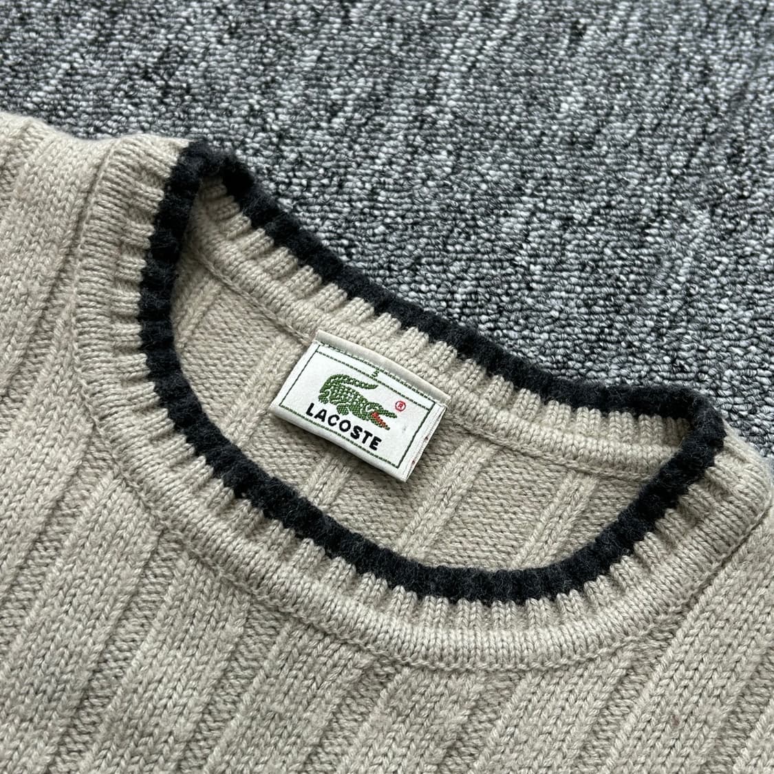 라코스테 베이지 라운드 케이블 니트 상품이미지6