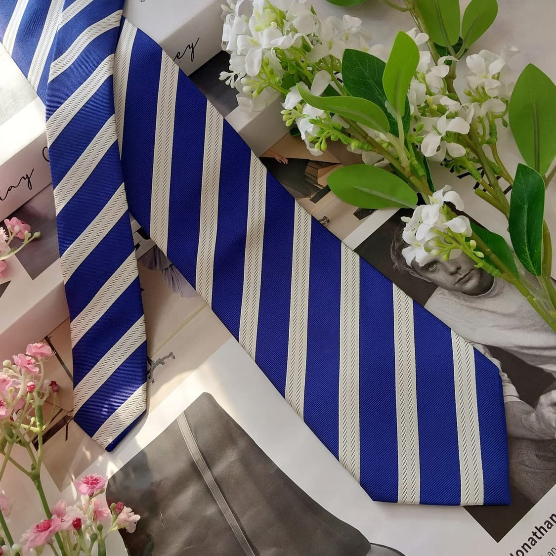 닥스 실크 스트라이프 넥타이 8.3cm A+등급 K2084
 상품이미지2