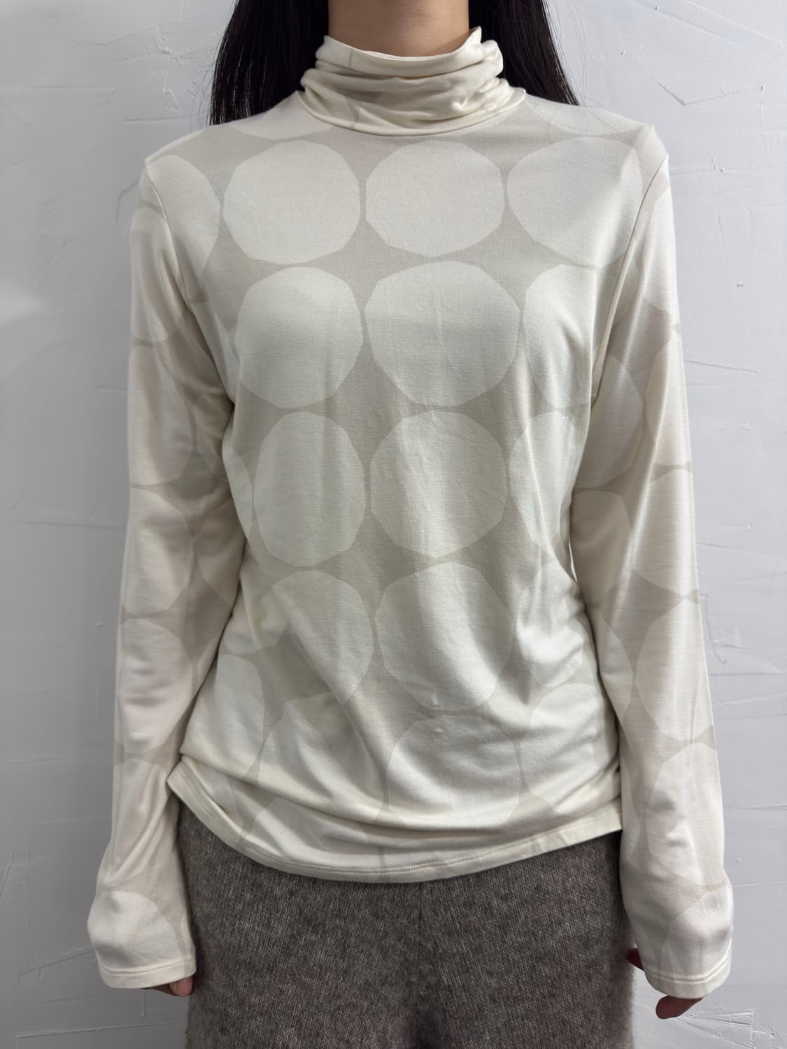 uniqlo x marimekko heattech dot top 상품이미지1