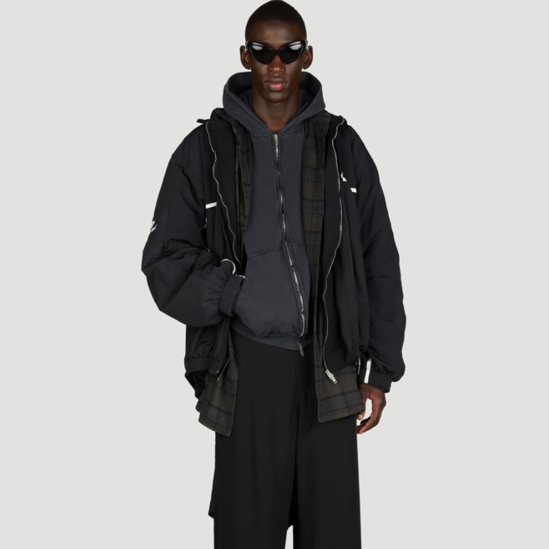 [S+급/3] 발렌시아가 3B 레어이드 트랙 바람막이 자켓 상품이미지10