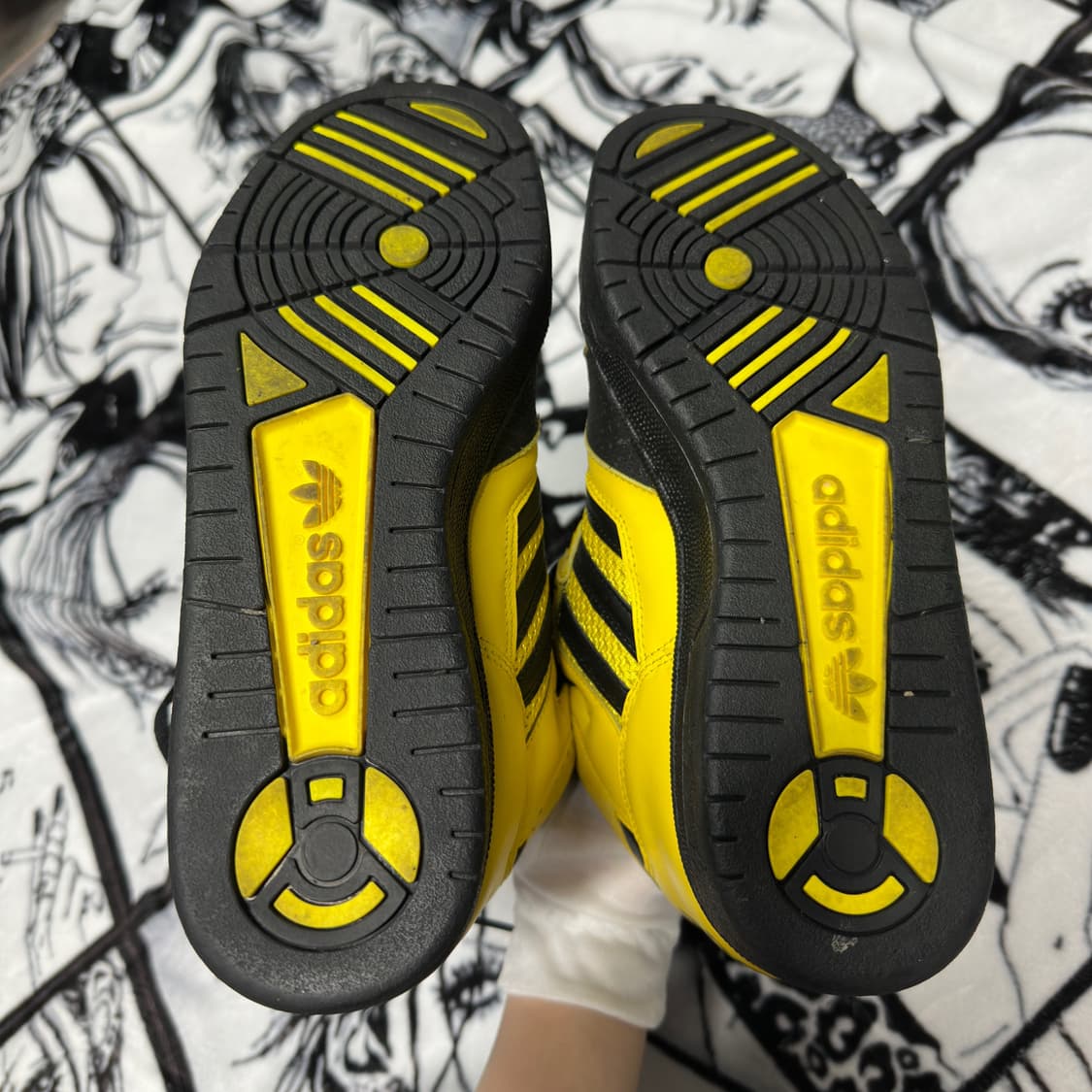 아디다스 제레미스캇 인스팅트 하이 옐로우 상품이미지7