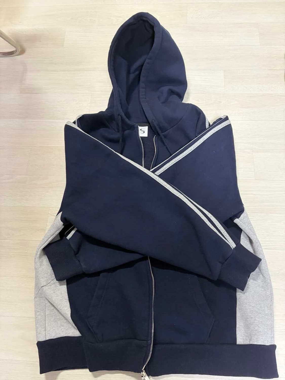 소라노 후드집업 상품이미지2