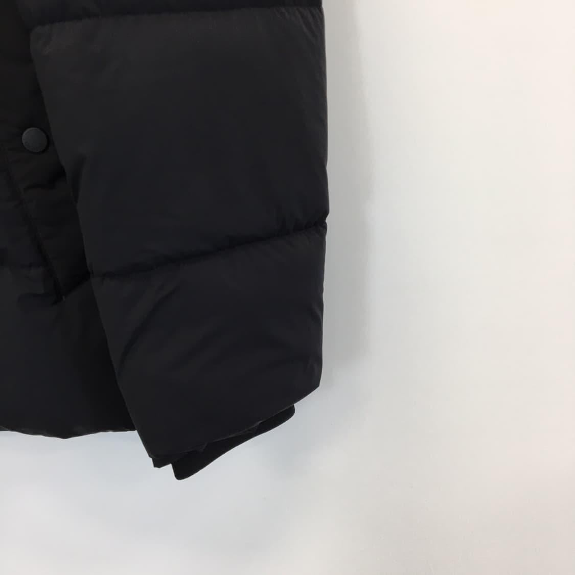 라코스테 구스다운 푸퍼패딩 100 블랙  상품이미지3