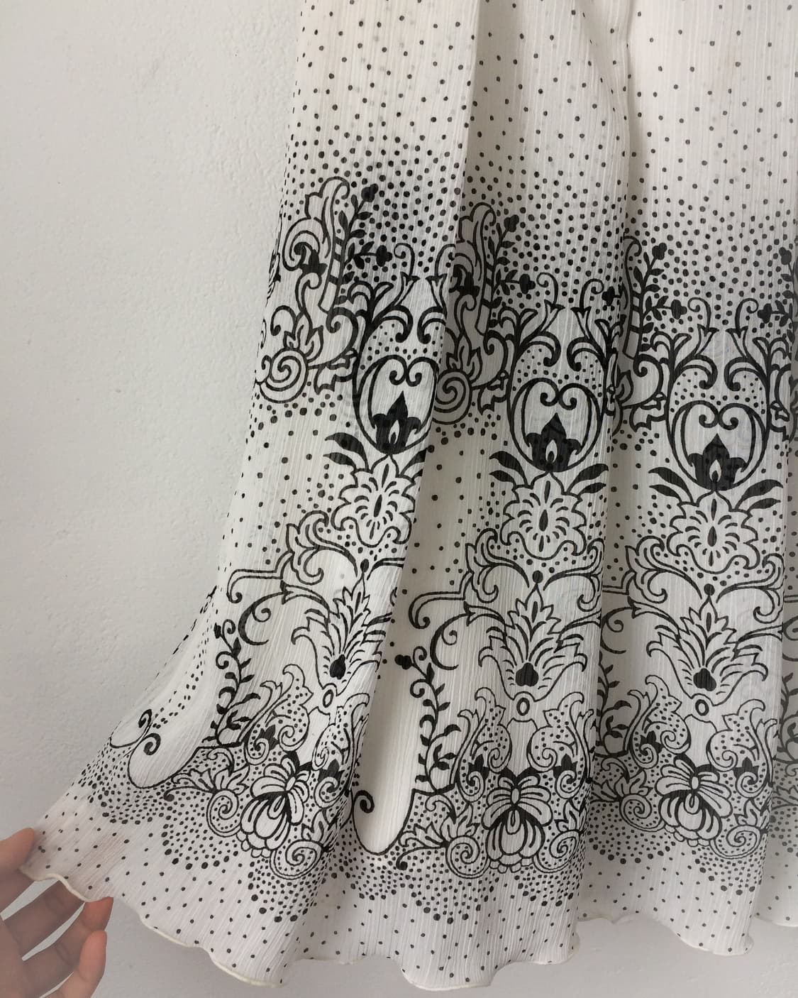 Pattern point pleats midi skirt 상품이미지3