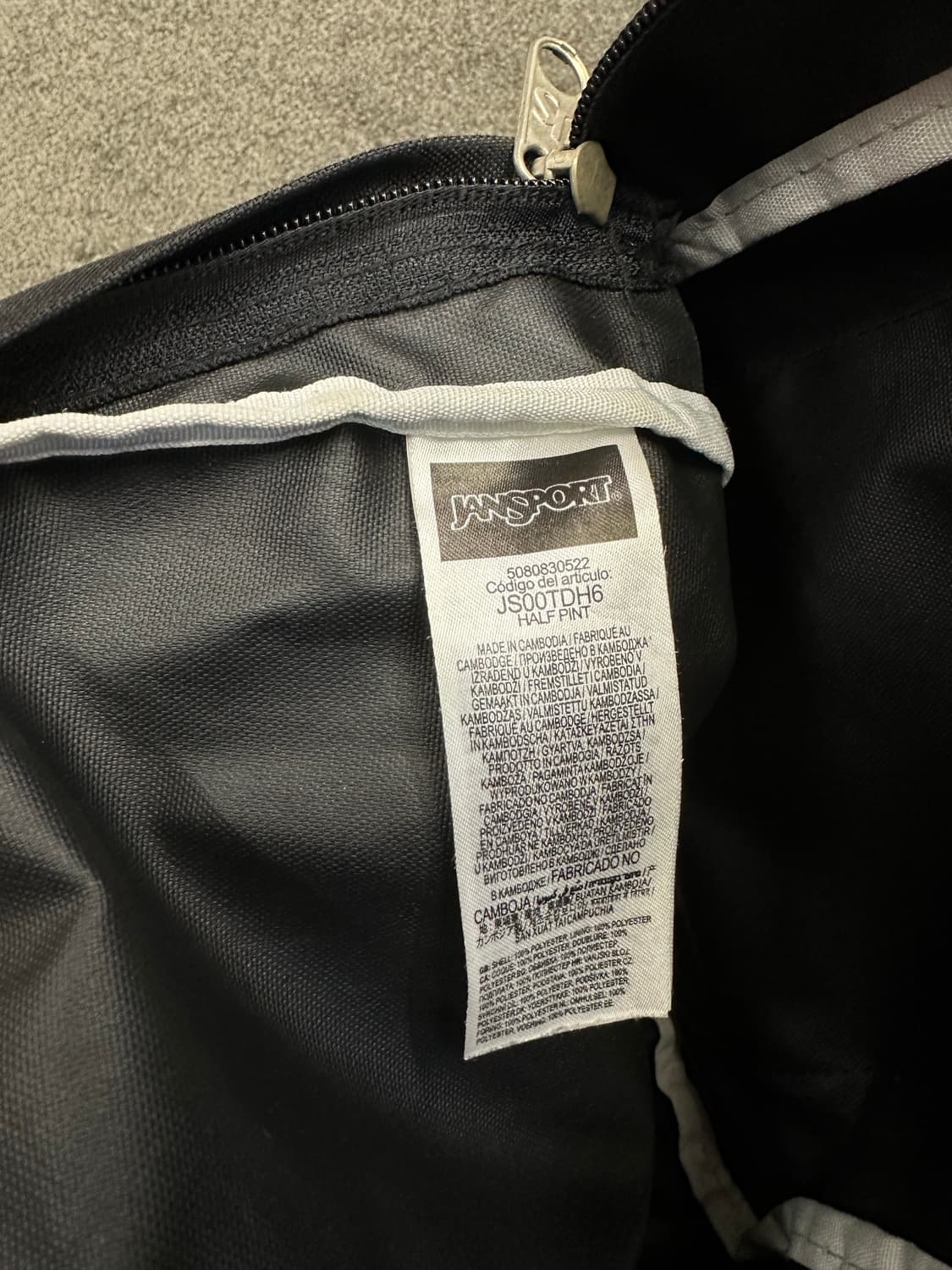 잔스포츠 하프 파인트 미니 백팩 블랙 상품이미지4