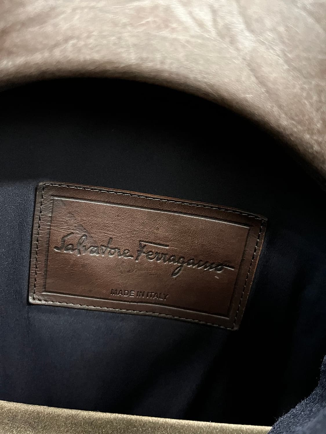 110) 페레가모 누빔 하프다운  상품이미지7