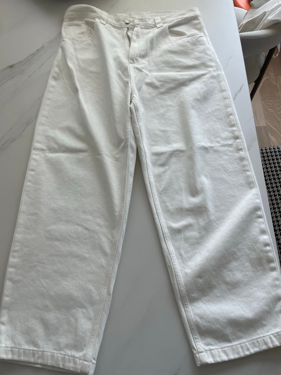 칼하트wip Brandon pant white M사이즈 새상품 판매 상품이미지1